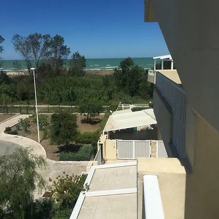 Casa Sul Mare ヴァスト
